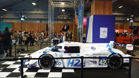 Vivatechnlogy_2023_SUMMIT_ Sorbonne_universite_voiture